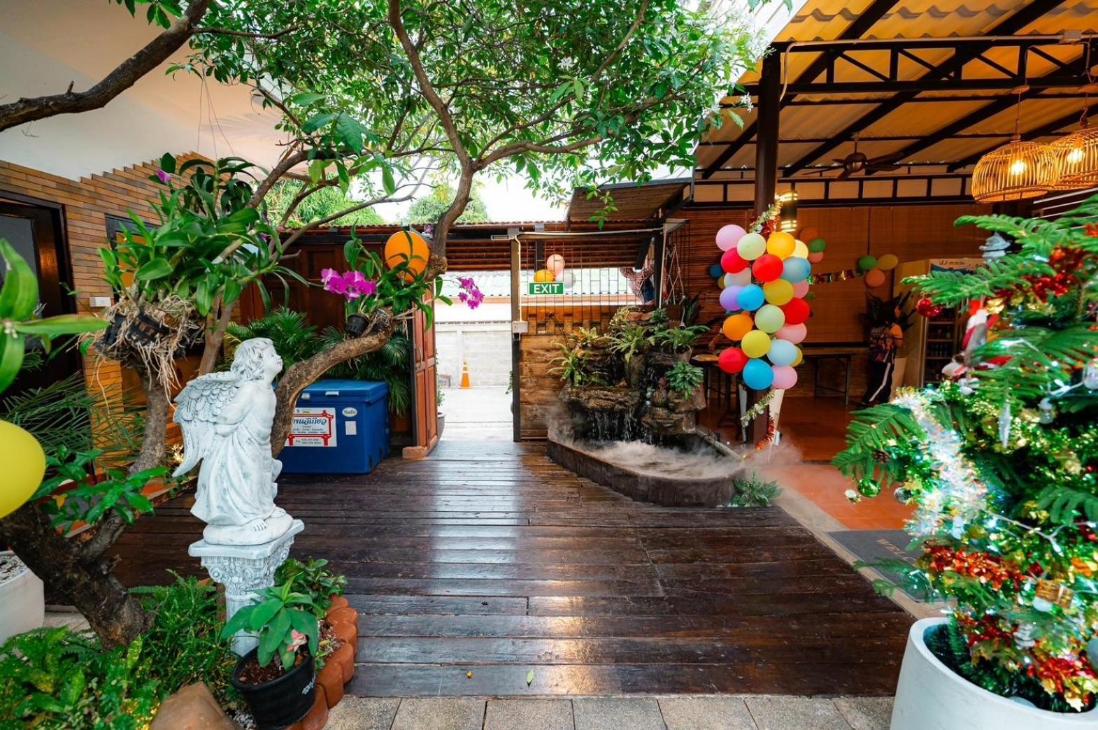 Amit Resort 51 Hua Hin Bagian luar foto