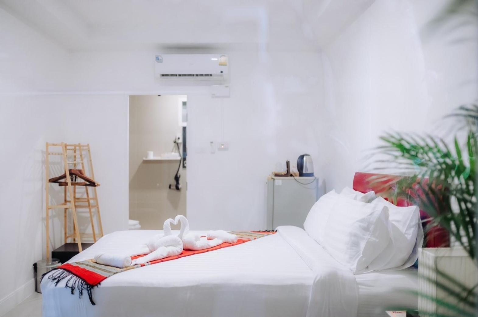 Amit Resort 51 Hua Hin Bagian luar foto