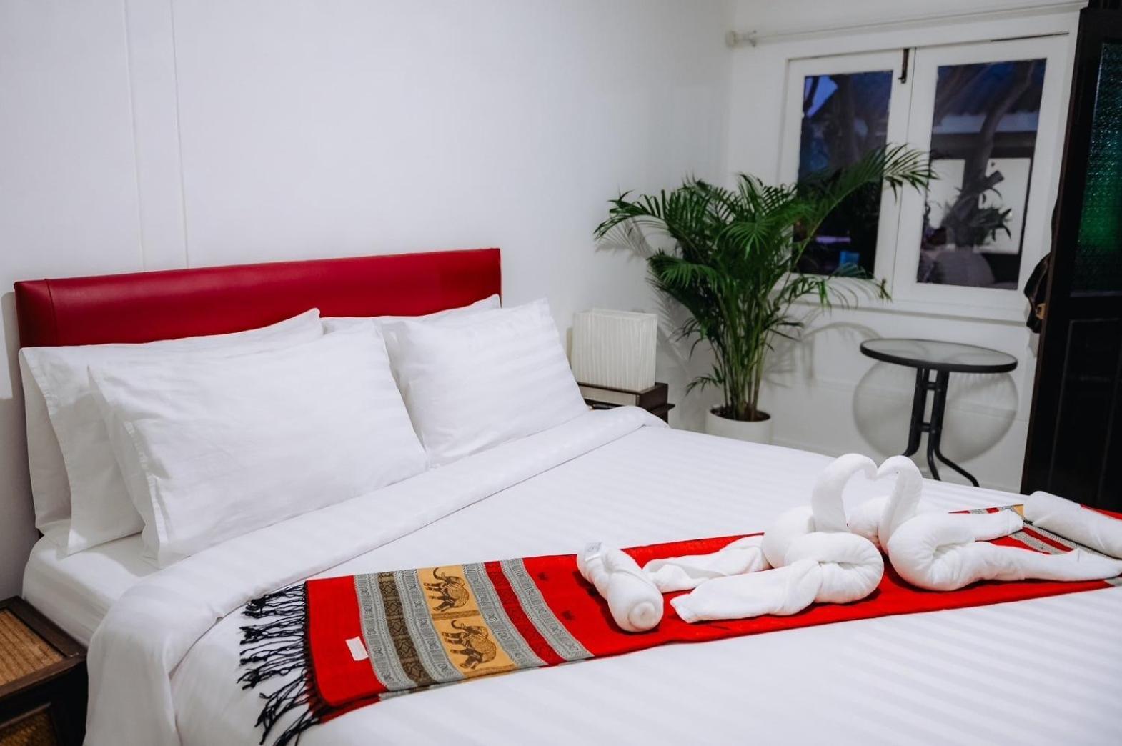 Amit Resort 51 Hua Hin Bagian luar foto