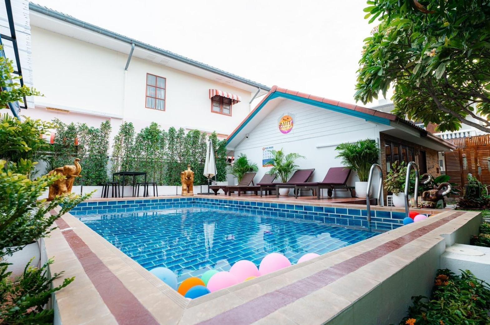 Amit Resort 51 Hua Hin Bagian luar foto