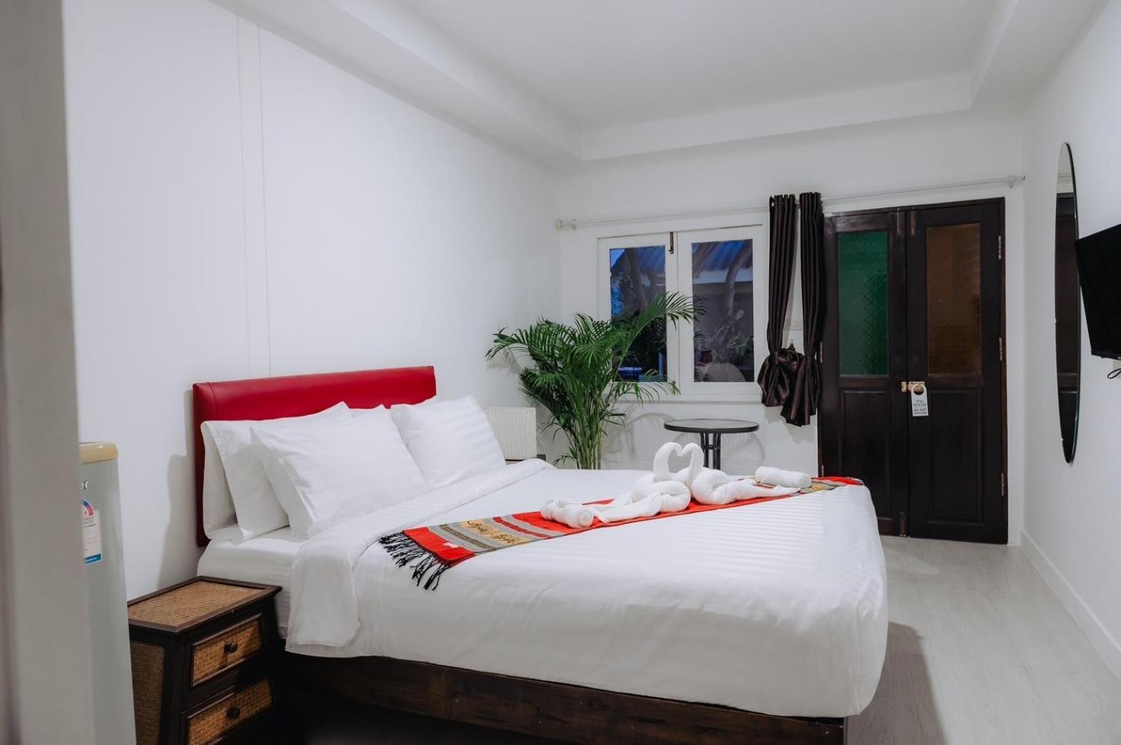Amit Resort 51 Hua Hin Bagian luar foto