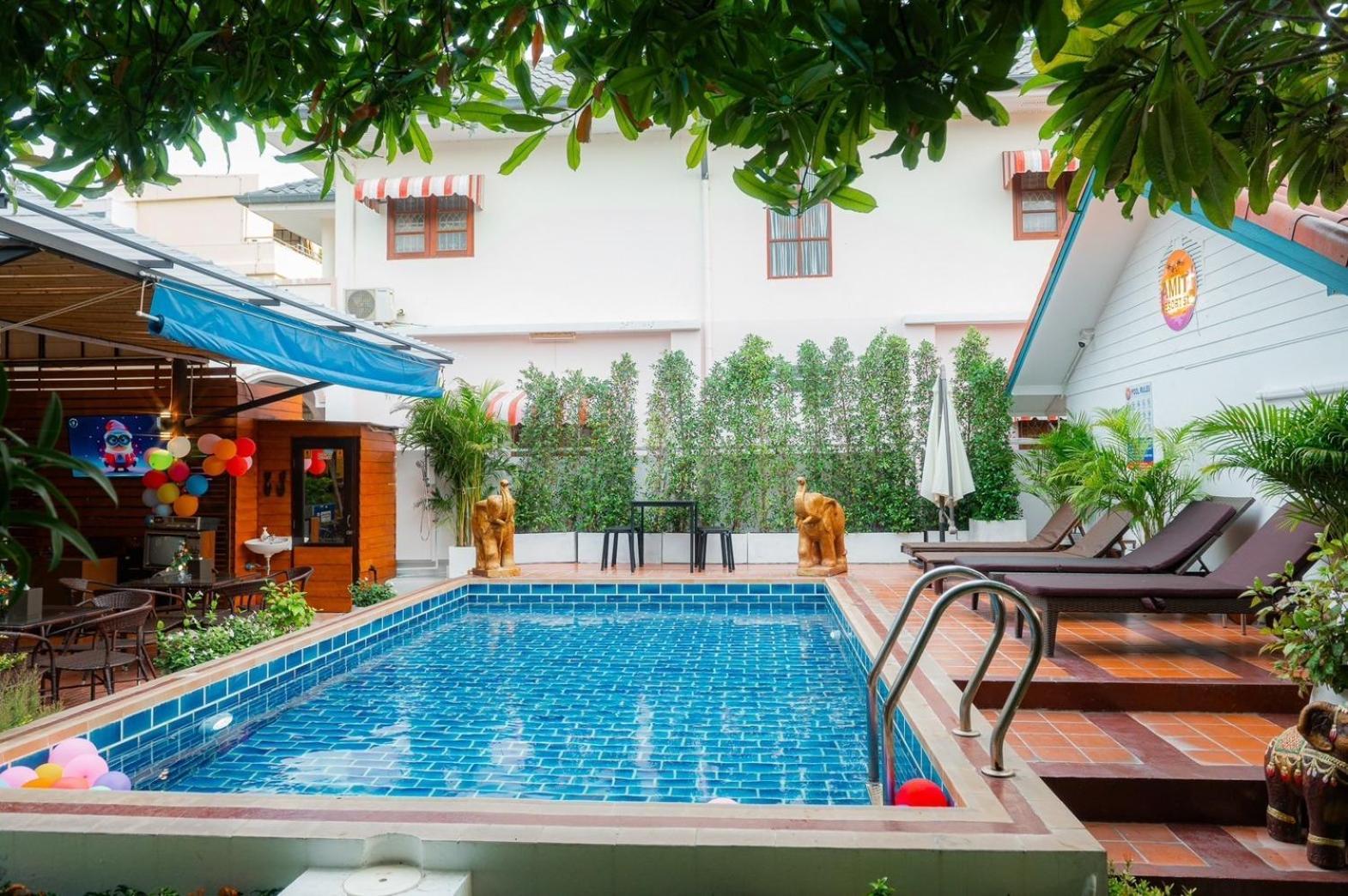 Amit Resort 51 Hua Hin Bagian luar foto